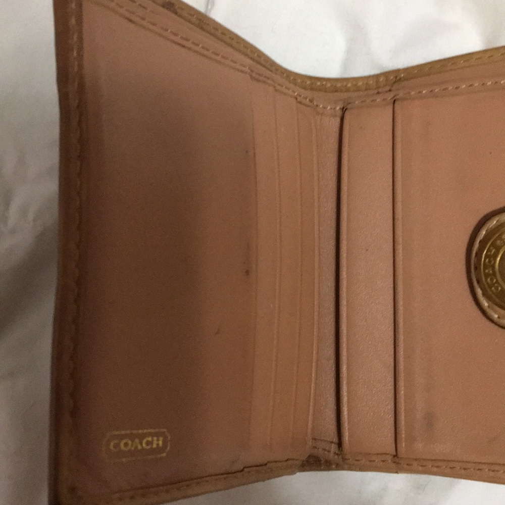 Wallet - Picture 4 of 6